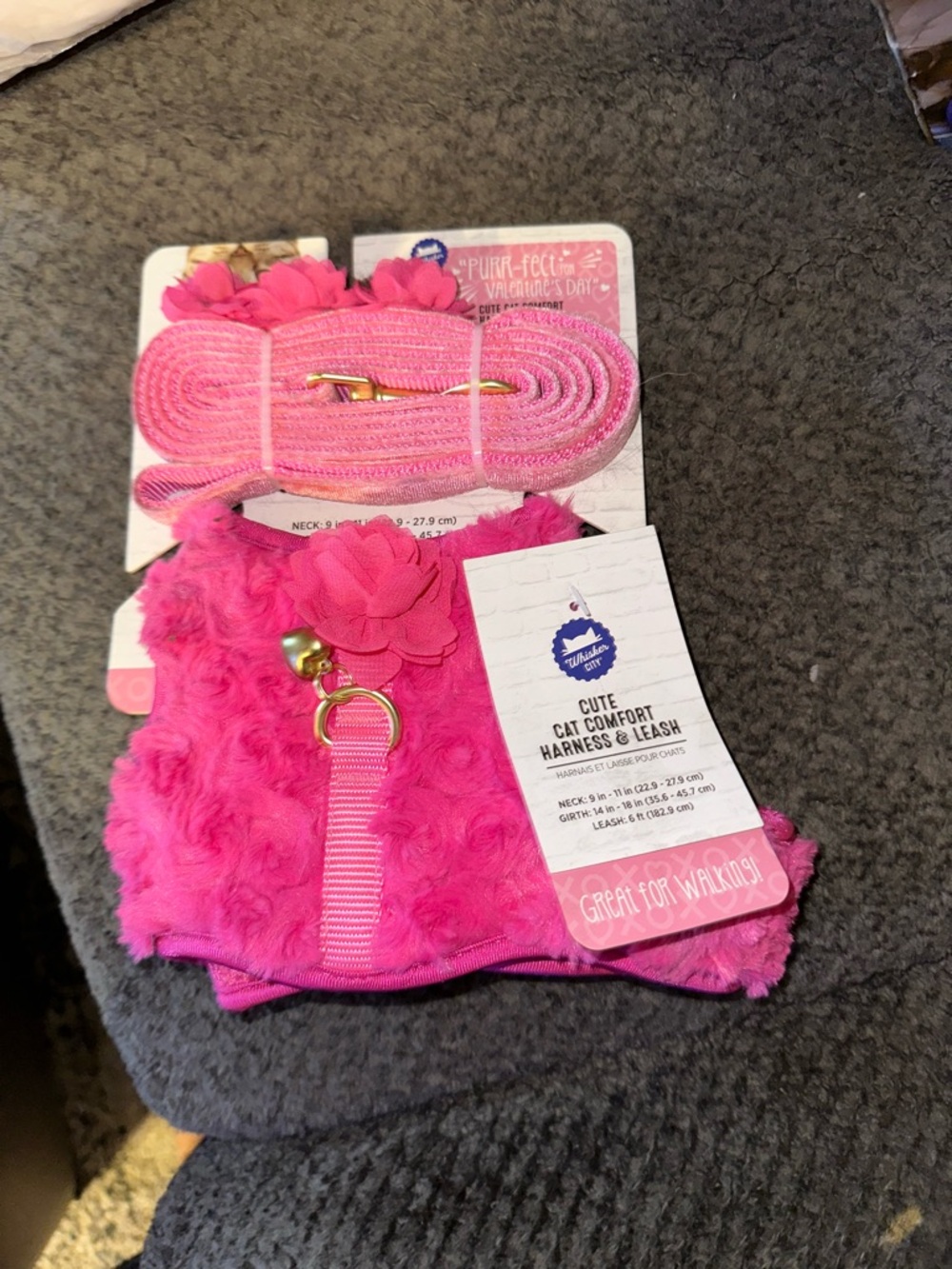 Cute Cat Comfort Harness & Leash – Hot Pink by Whisker City